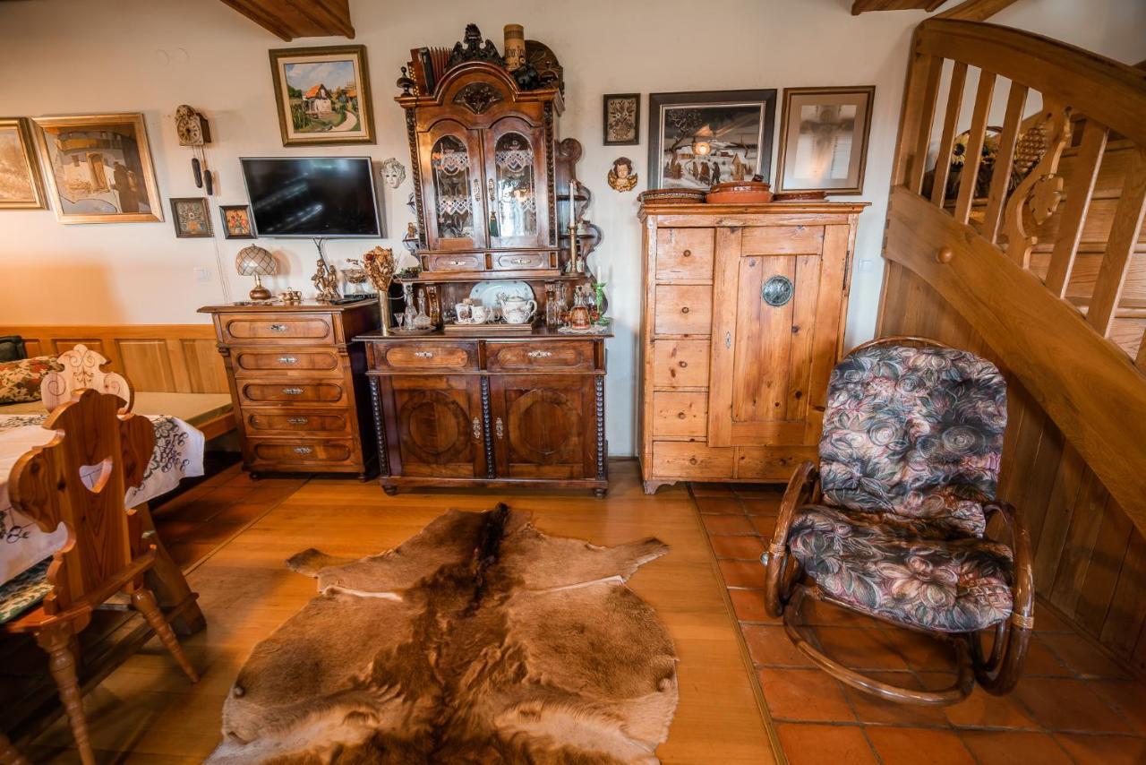 Authentic Countryside Villa With Hot Tub Veliki Kamen Esterno foto