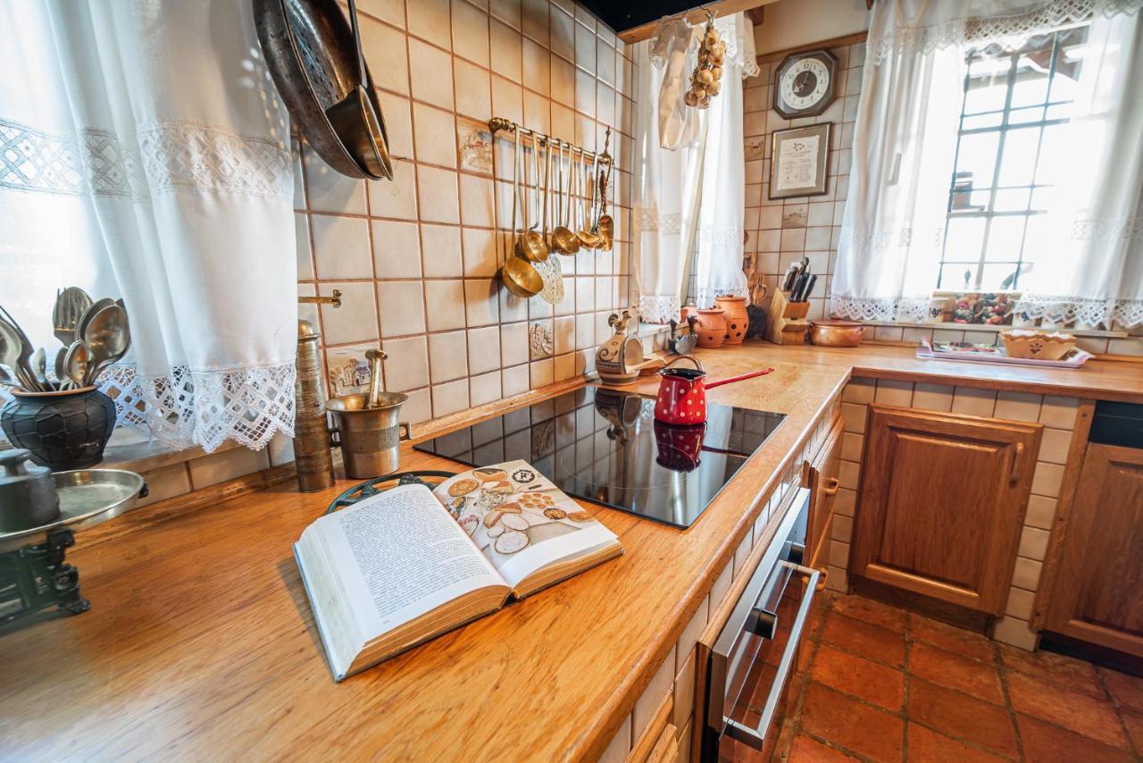 Authentic Countryside Villa With Hot Tub Veliki Kamen Camera foto